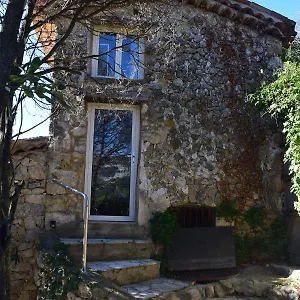 https://lou-cigalou-bargemon.fr-provencehotel.com